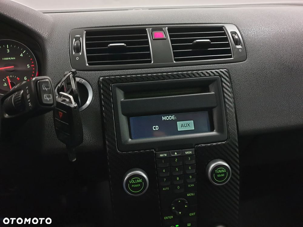 Volvo C30 D2 Momentum - 19