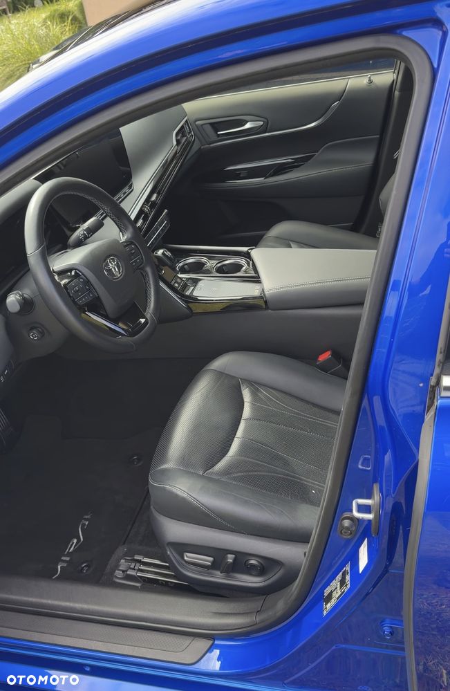 Toyota Mirai Executive - 8
