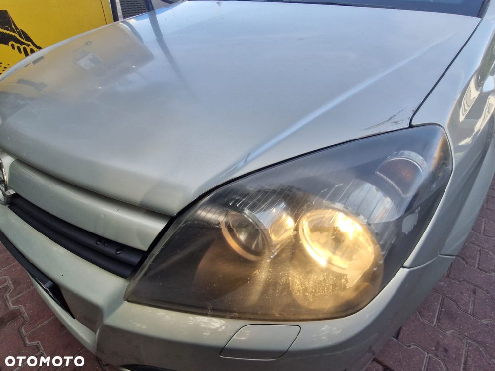 Opel Astra 1.6 Elegance Easytronic - 2