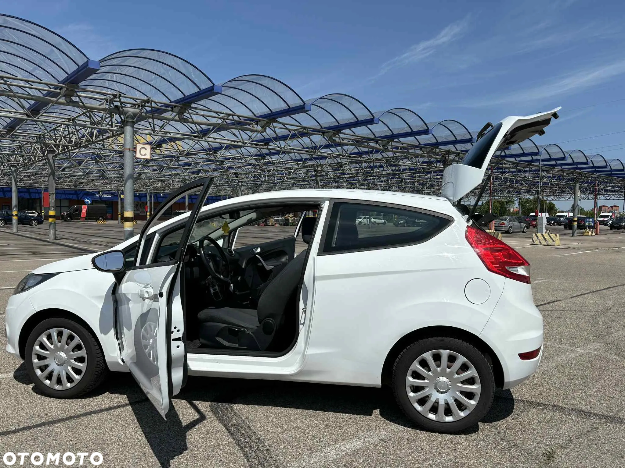 Ford Fiesta 1.25 Ambiente - 8