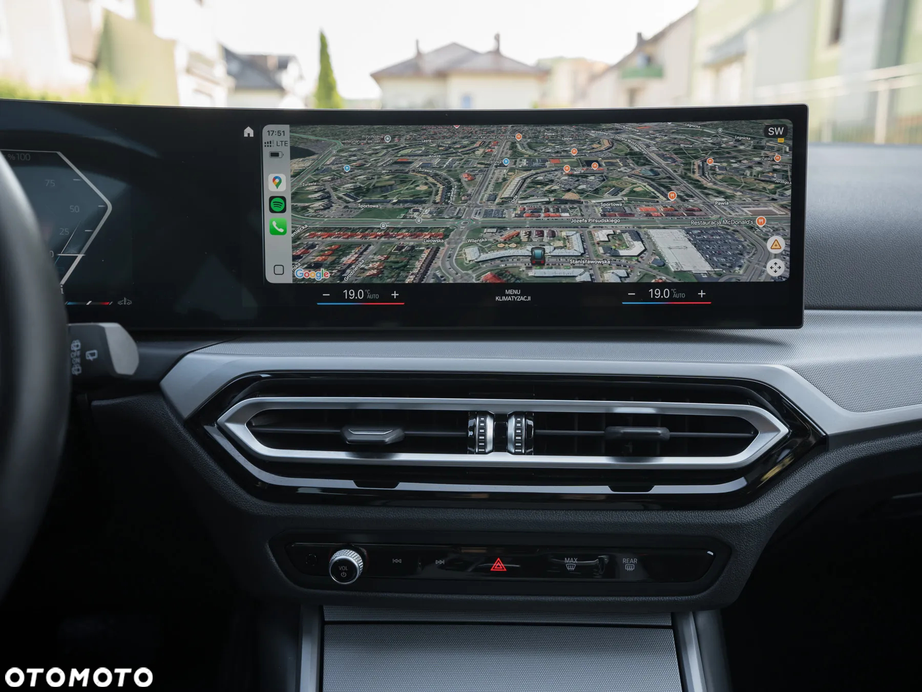 BMW Seria 3 318d Business Edition - 24