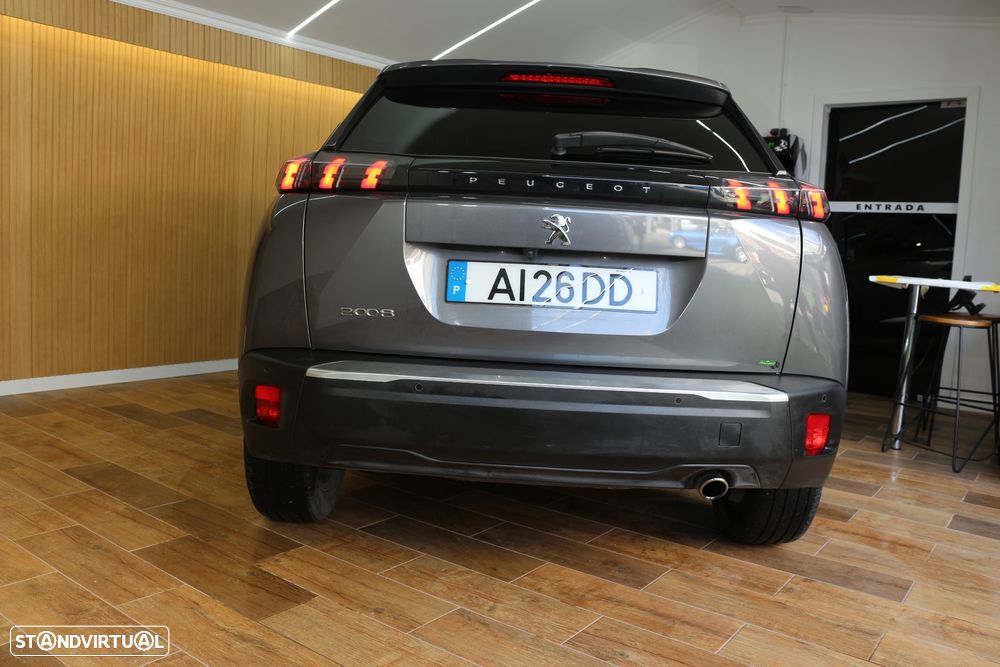Peugeot 2008 1.5 BlueHDi Allure Pack - 44