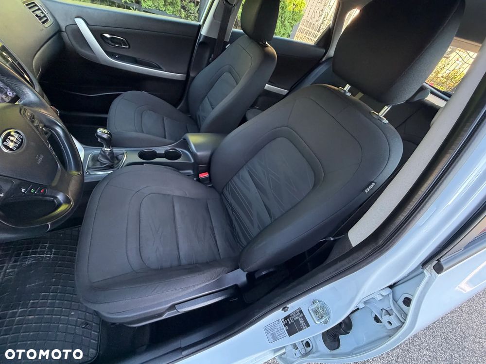 Kia Ceed 1.4 S - 11