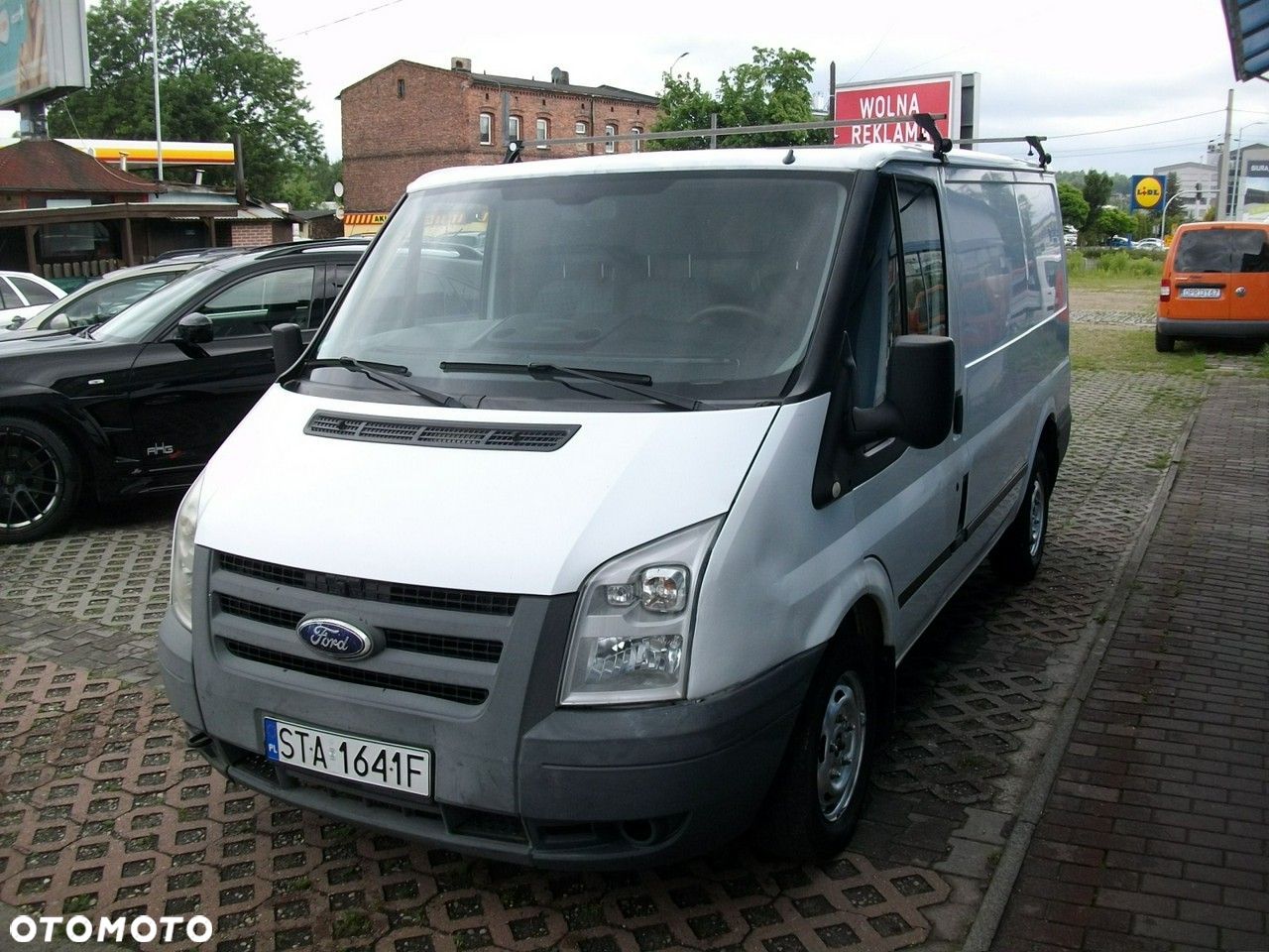 Ford Transit - 1
