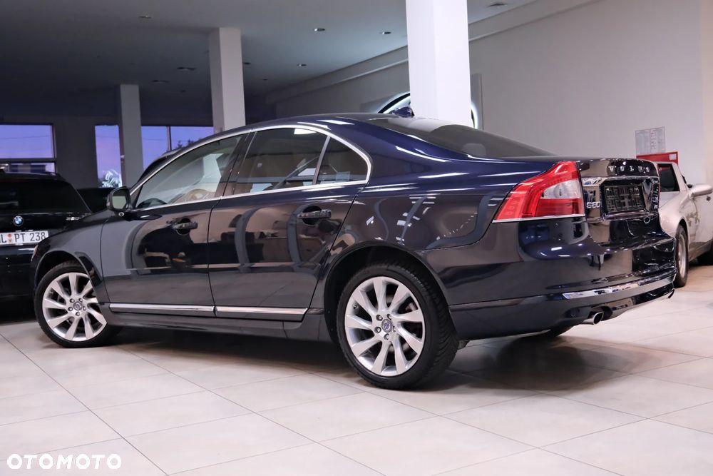 Volvo S80 - 12