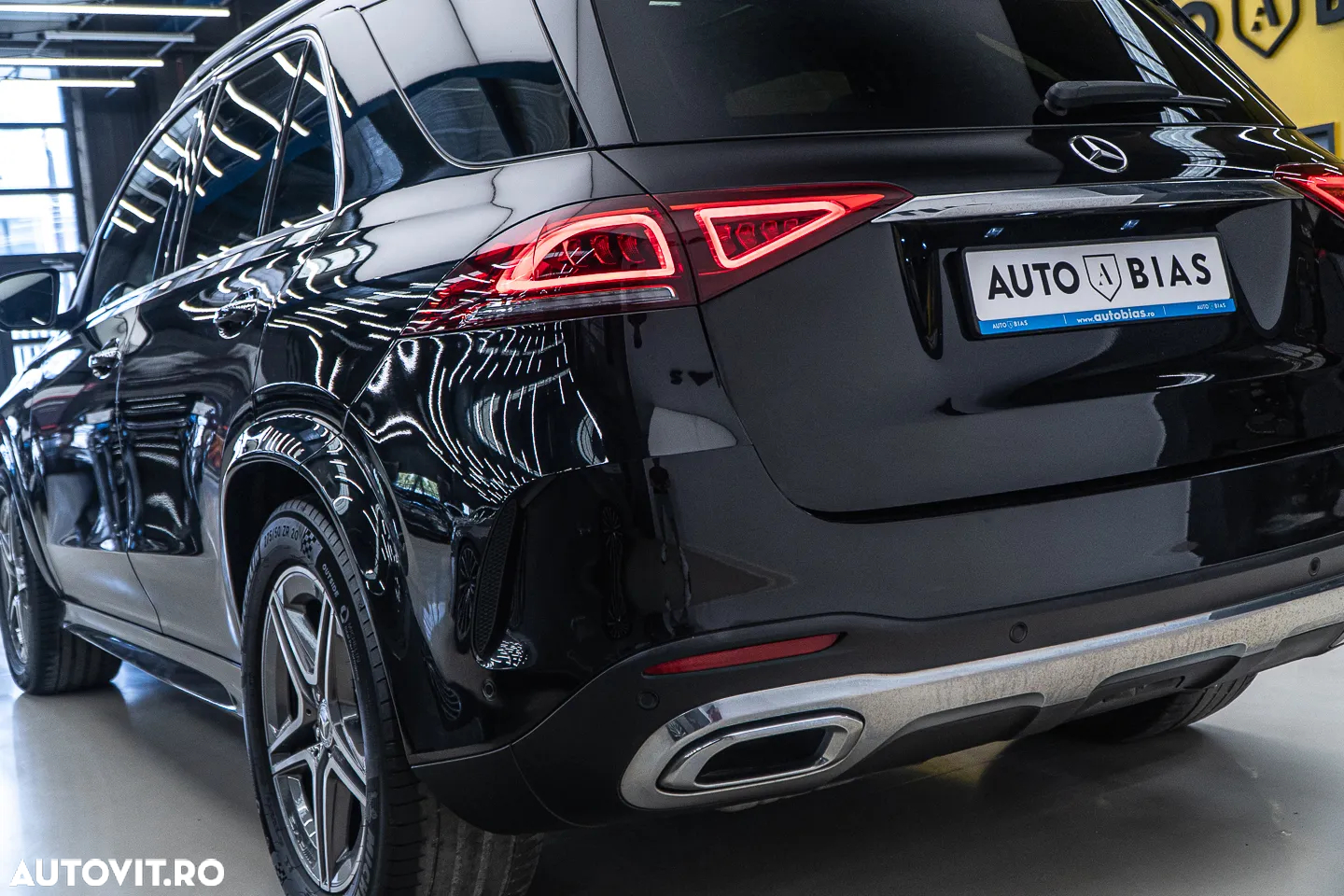 Mercedes-Benz GLE 350 d 4Matic 9G-TRONIC AMG Line - 35