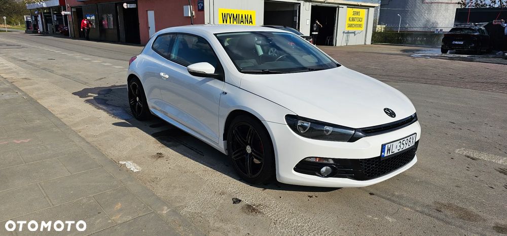 Volkswagen Scirocco 2.0 TDI - 9