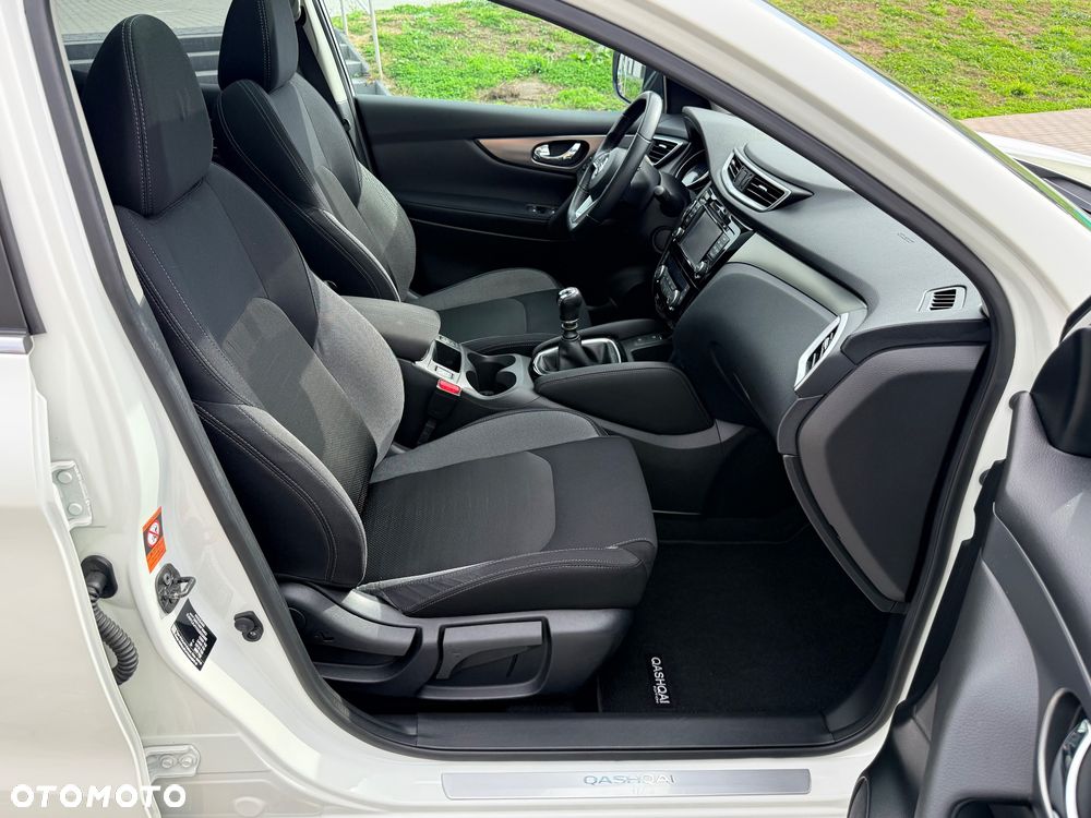 Nissan Qashqai 1.6 DIG-T Tekna - 21