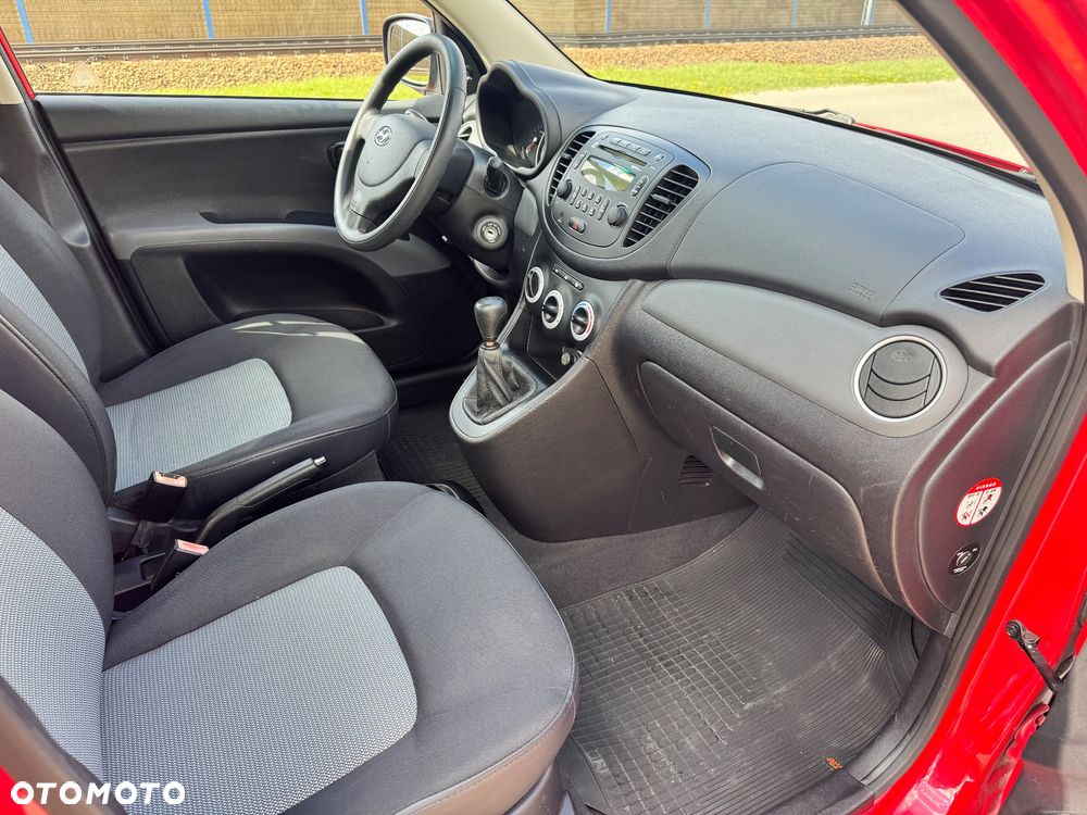 Hyundai i10 1.1 Edition Plus - 28