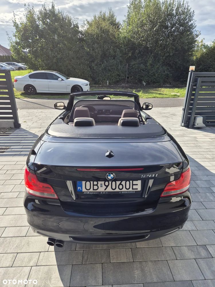 BMW Seria 1 125i Coupe - 11