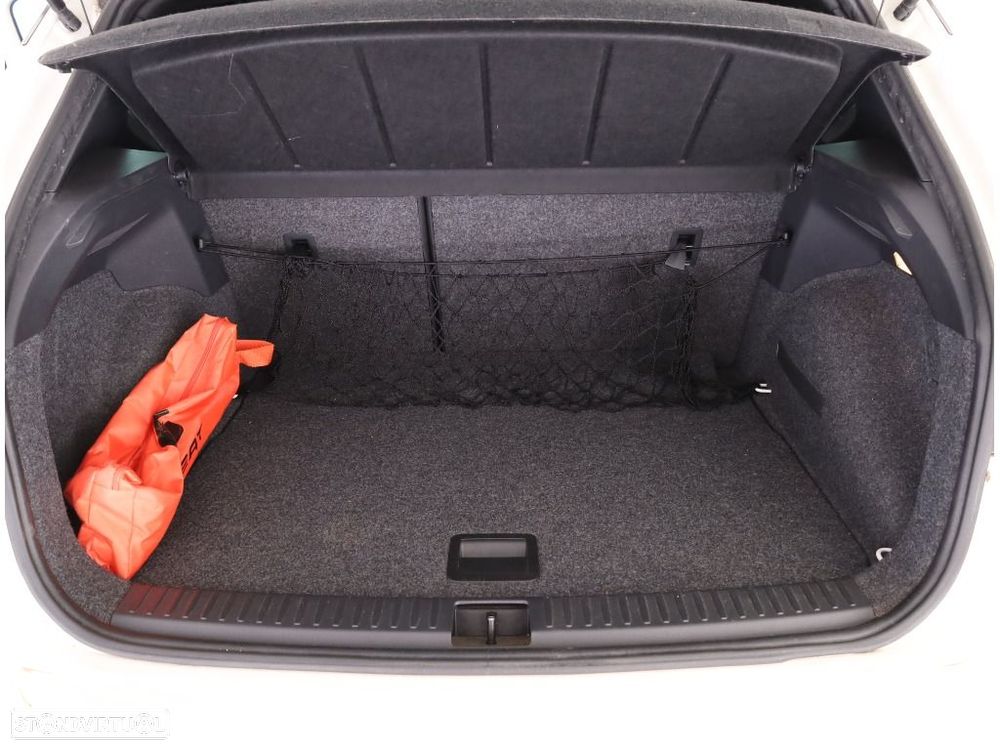 SEAT Arona 1.0 TSI FR - 23