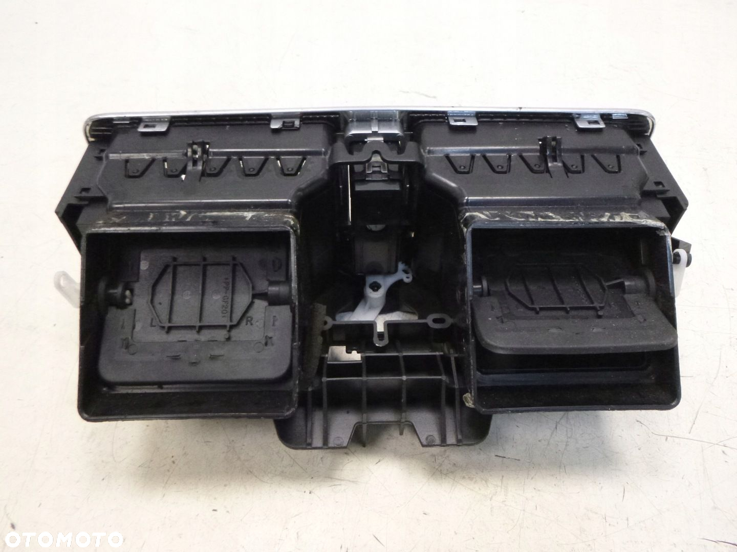 RANGE ROVER VOGUE L322 KRATKA NAWIEWU PRZYCISK - 5