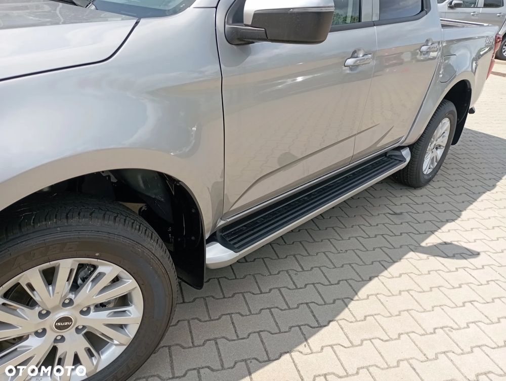 Isuzu D-Max 1.9 DC LS - 36