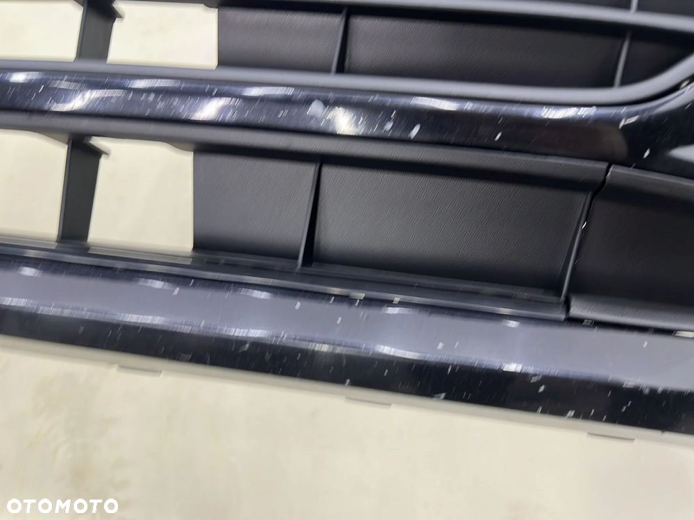 Zderzak przedni VW Polo 6 VI 17-21r. Przedlift przód 4XPDC 2G0807221 - 23