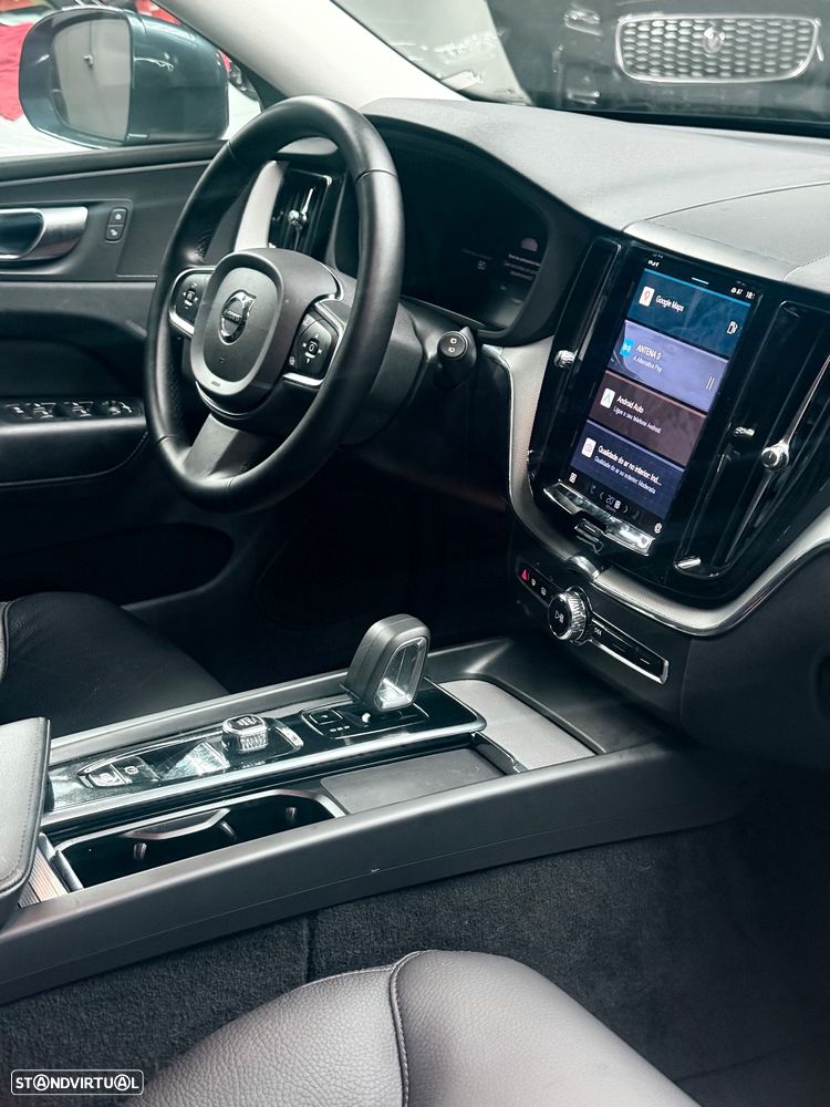 Volvo XC 60 2.0 B4 Inscription - 15