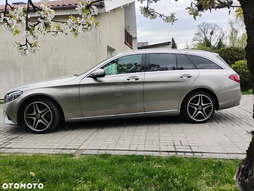 Mercedes-Benz Klasa C 220 d 9G-TRONIC Avantgarde - 4