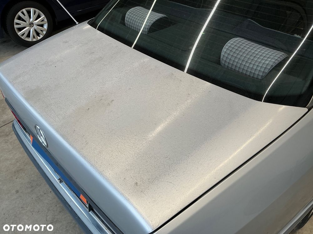 Mercedes-Benz W124 (1984-1993) - 12