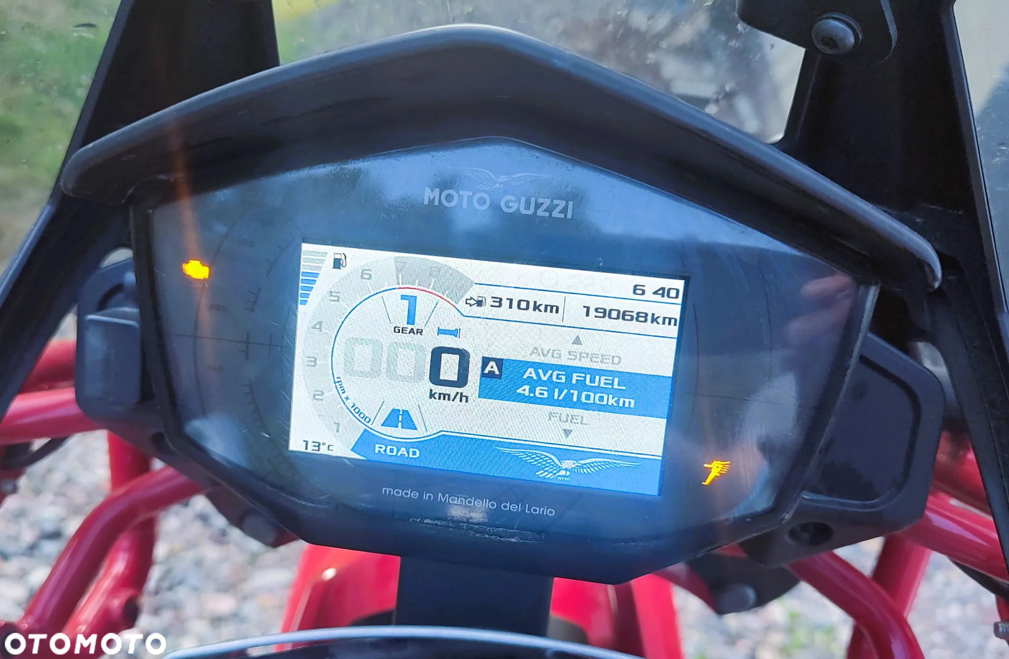 Moto Guzzi V85 - 14