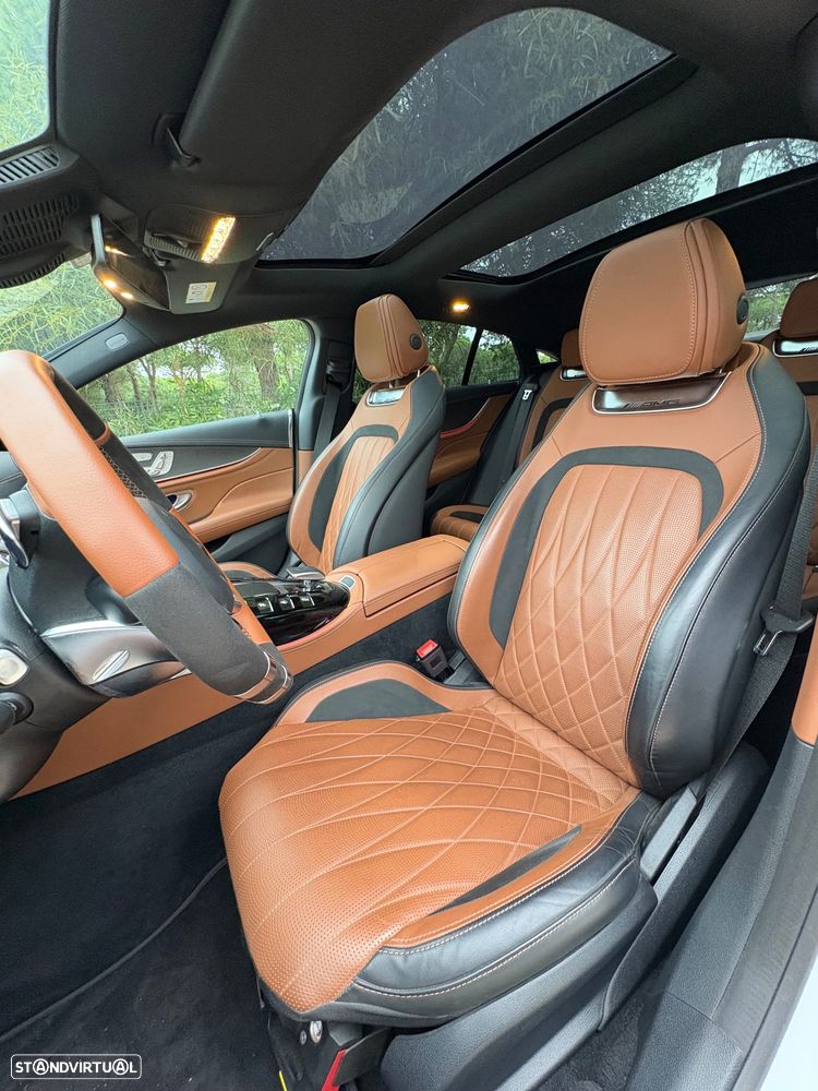 Mercedes-Benz AMG GT 53 4Matic+ 4D Speedshift TCT 9G - 9