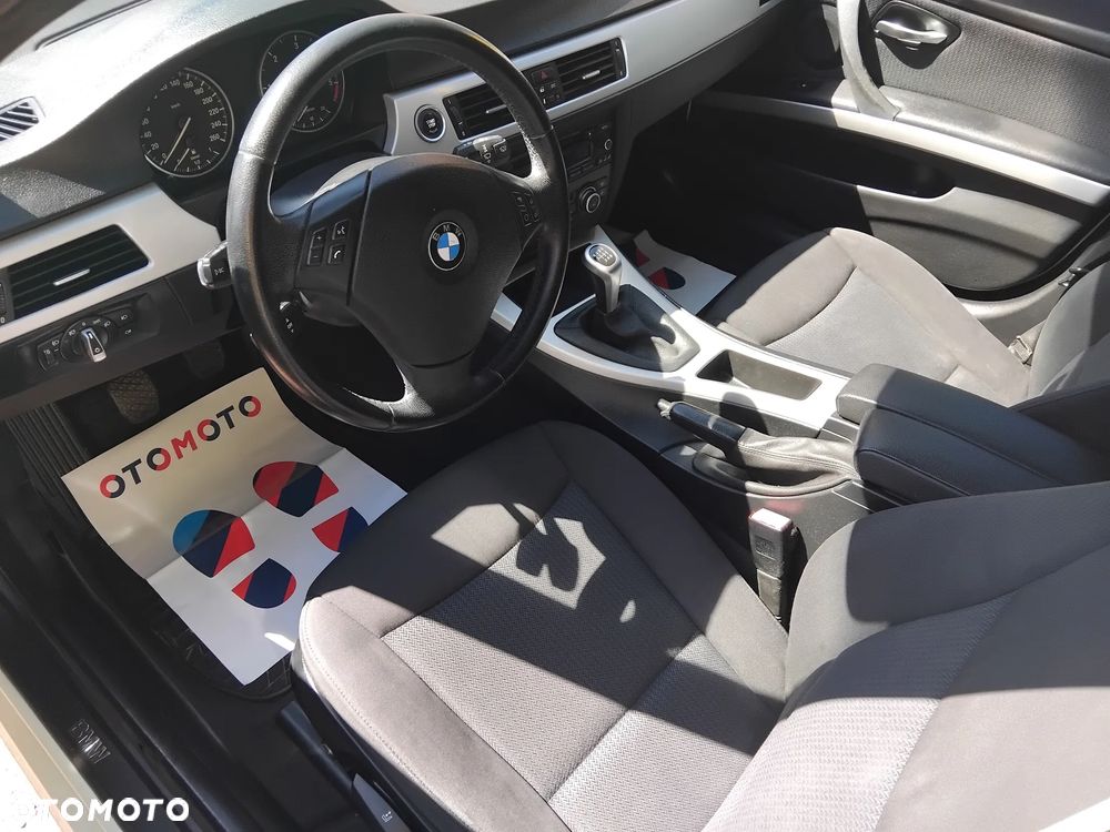 BMW Seria 3 320d - 7