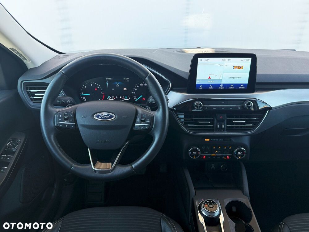 Ford Kuga - 23