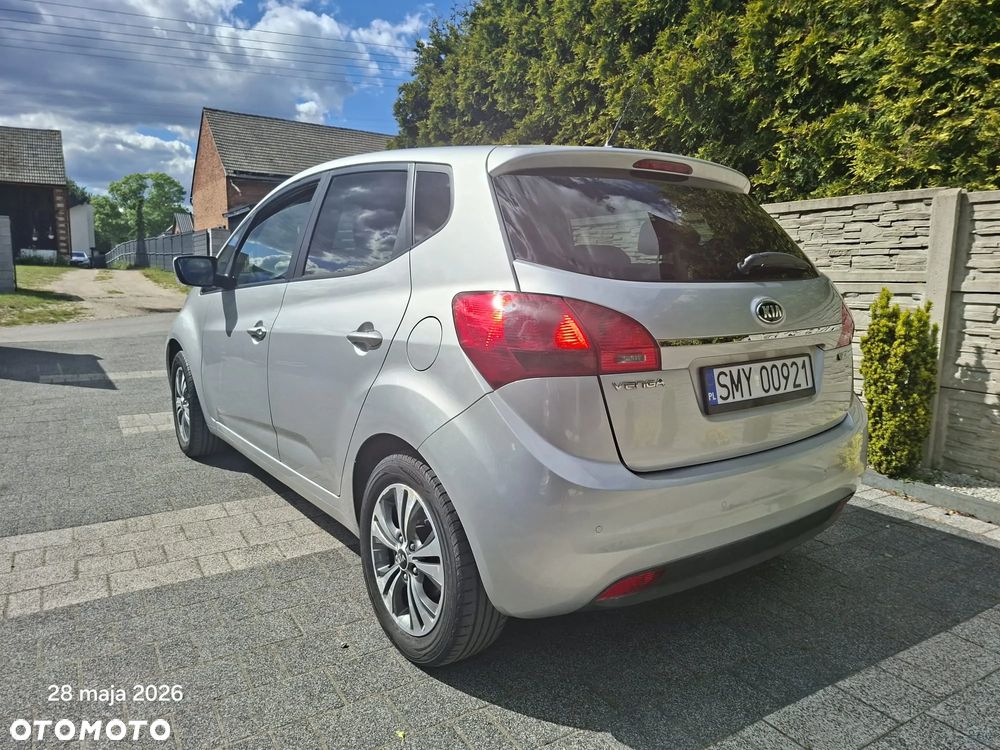 Kia Venga 1.4 CVVT Attract - 2