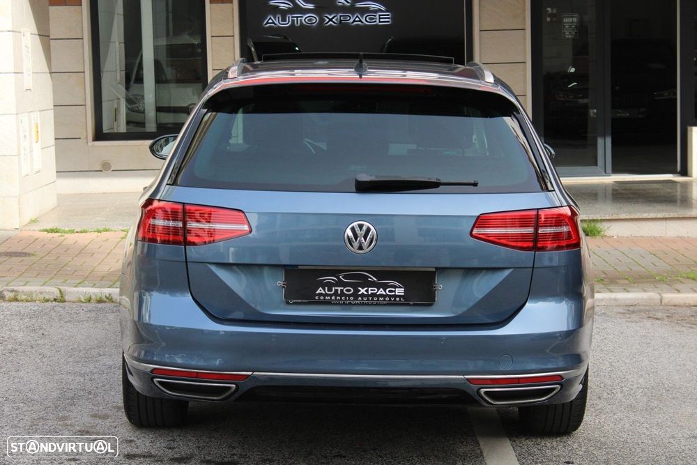 VW Passat Variant 1.6 TDI Highline DSG - 12