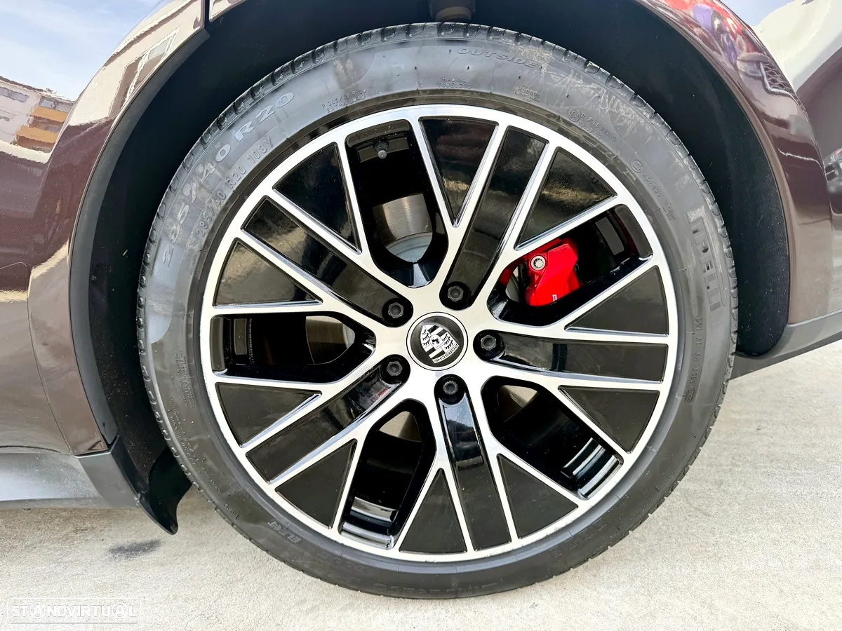 Porsche Taycan Sport Turismo 4S - 53