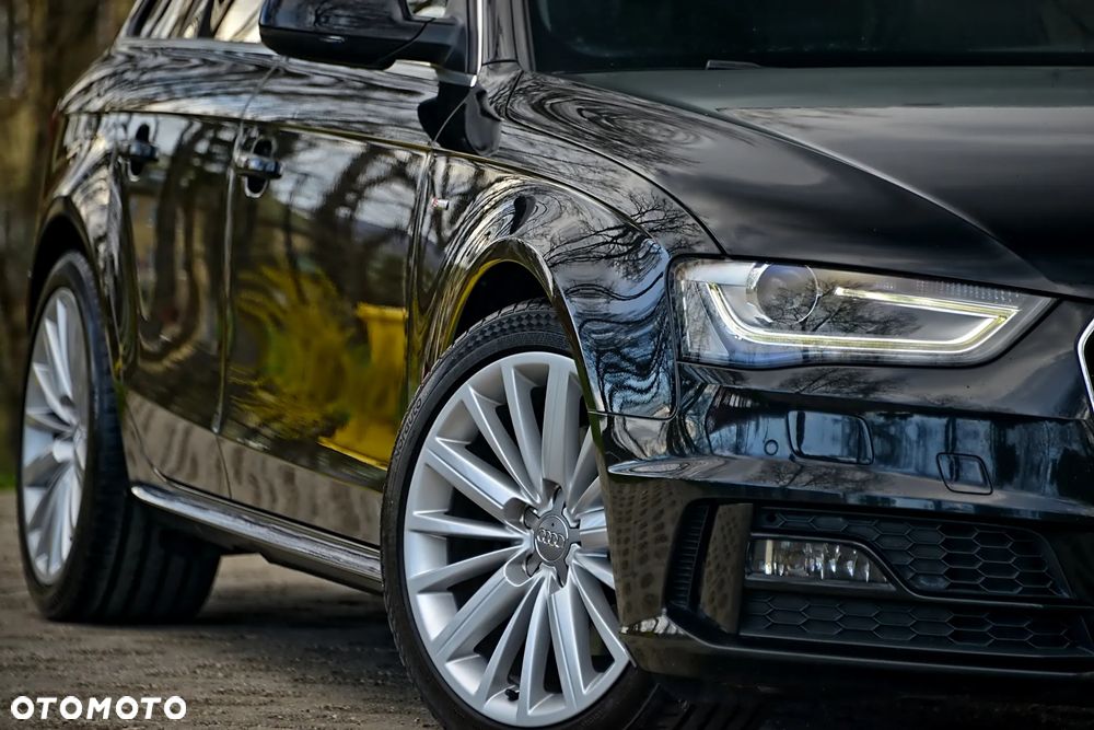 Audi A4 Avant 2.0 TDI DPF S line Sportpaket - 12