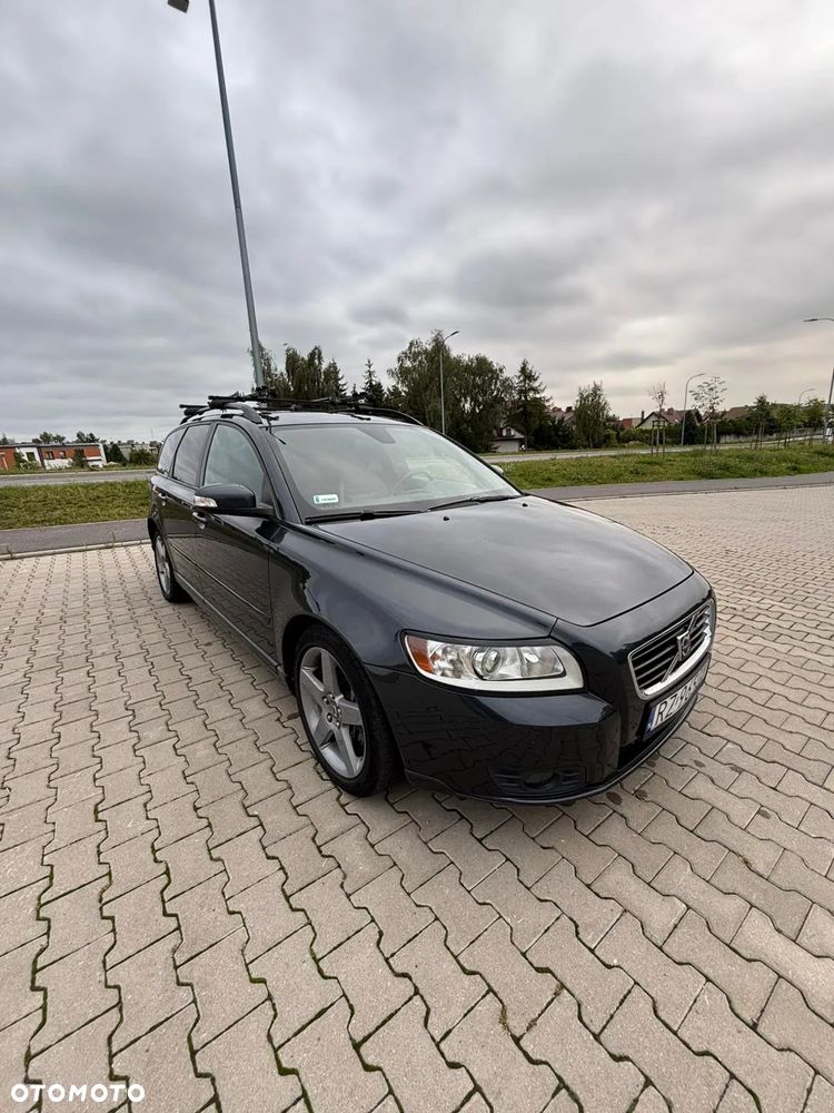 Volvo V50 - 1