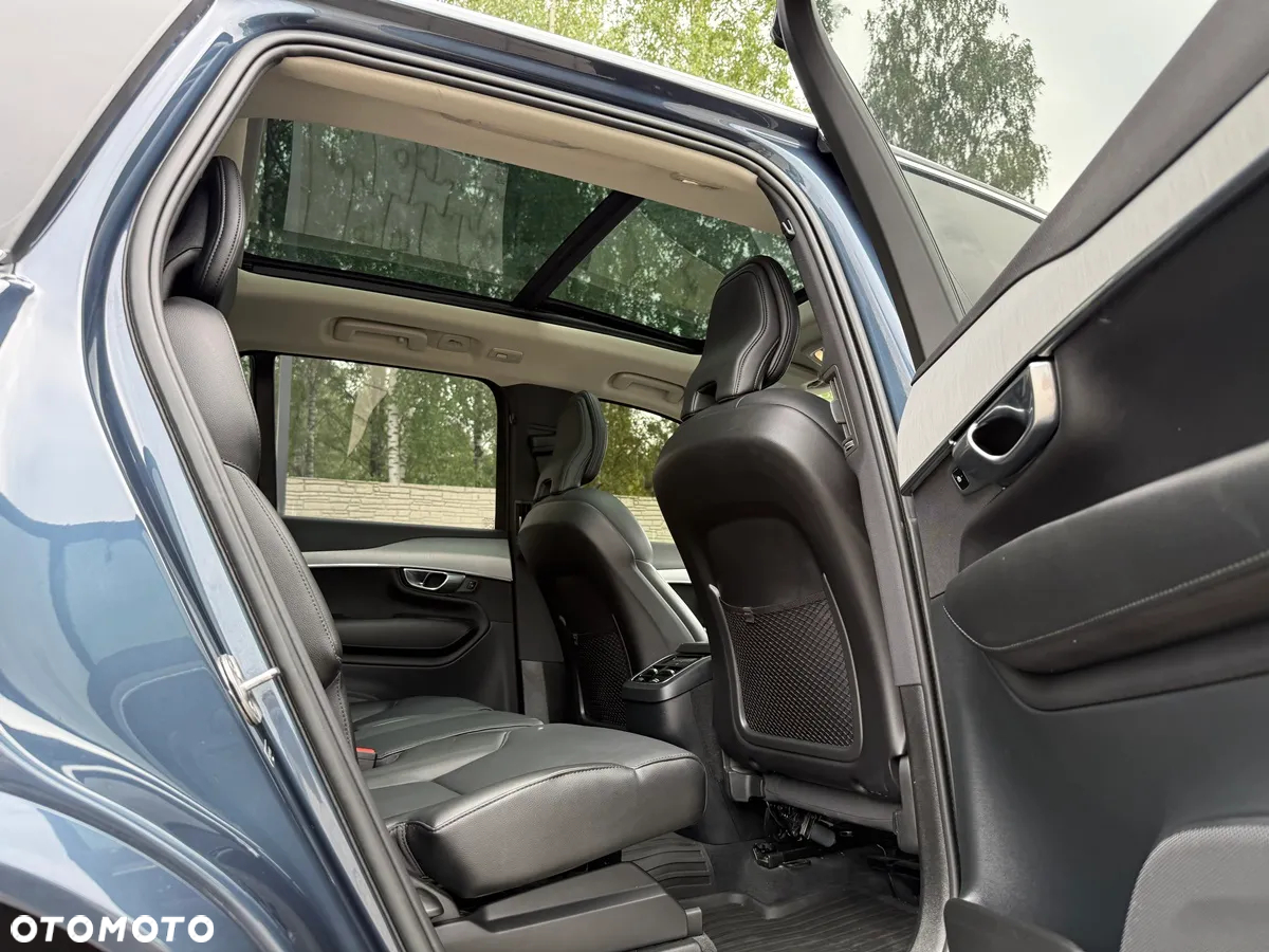 Volvo XC 90 - 29