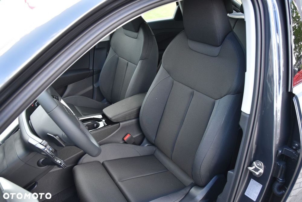 Audi Q3 Sportback - 9