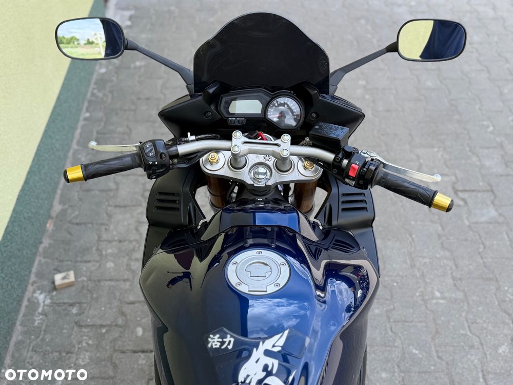 Yamaha FZ - 18