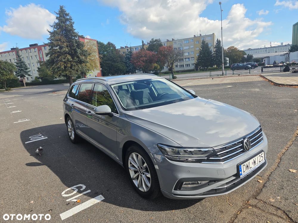 Volkswagen Passat 2.0 TDI SCR Style DSG - 24