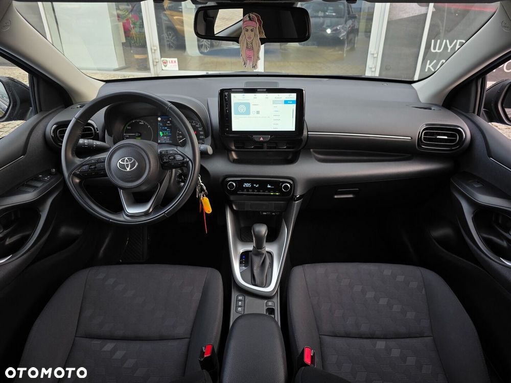 Toyota Yaris - 8