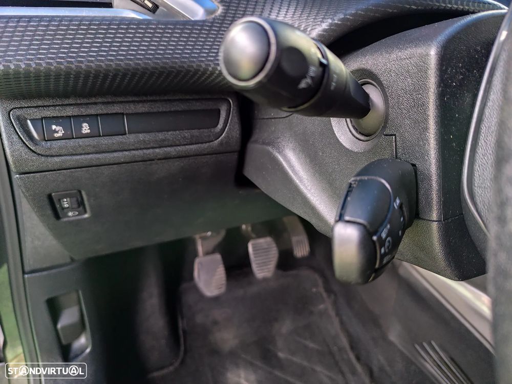 Peugeot 2008 1.6 BlueHDi Style - 22