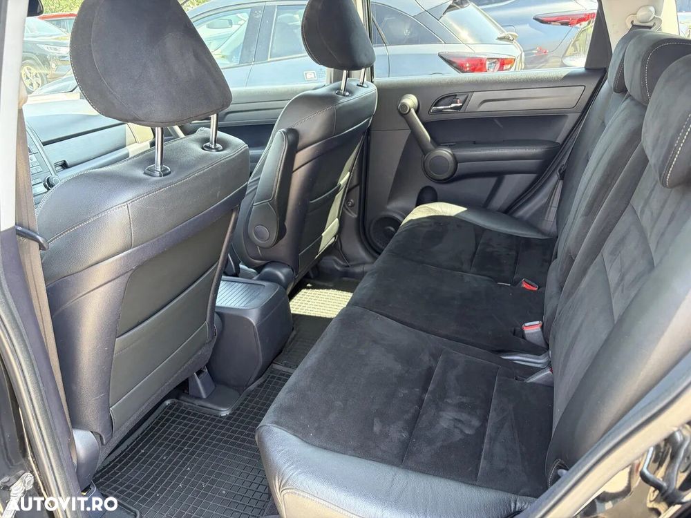 Honda CR-V - 10