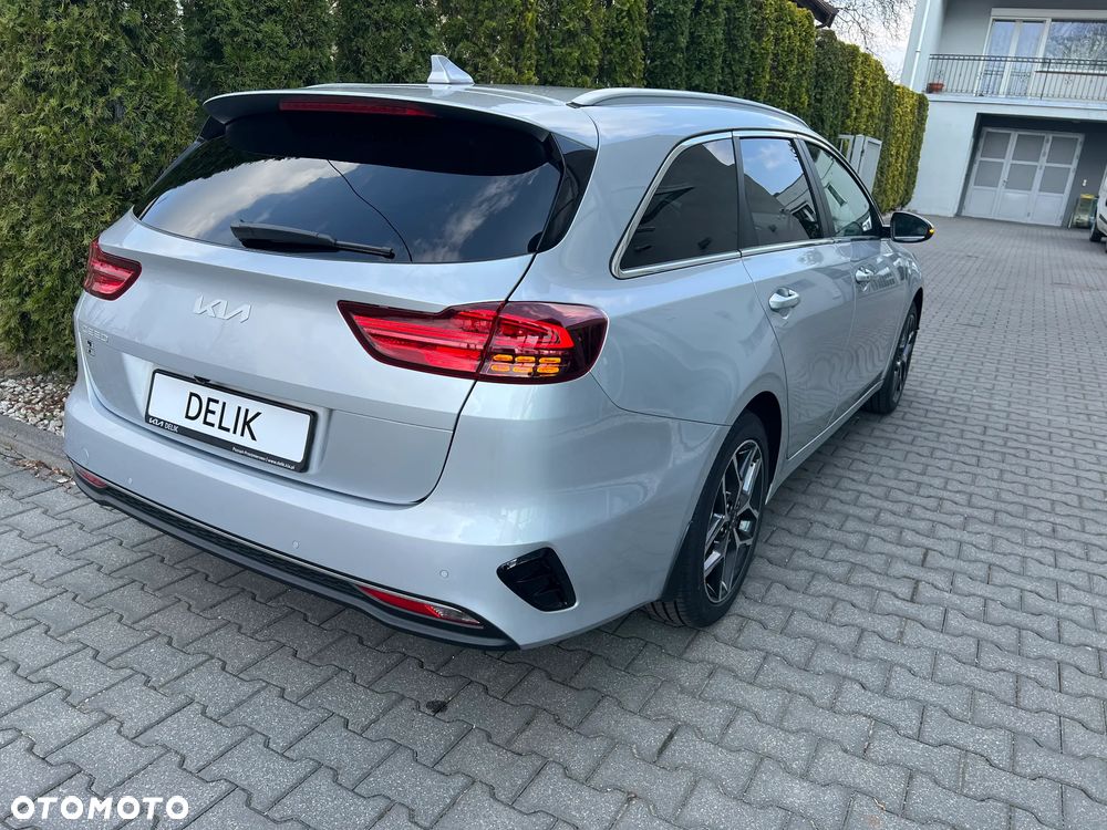 Kia Ceed - 14