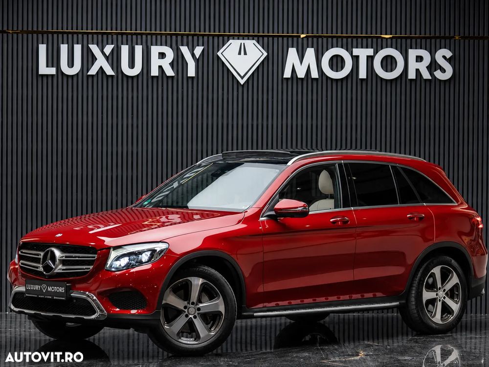 Mercedes-Benz GLC 250 4MATIC 9G-TRONIC AMG Line - 2