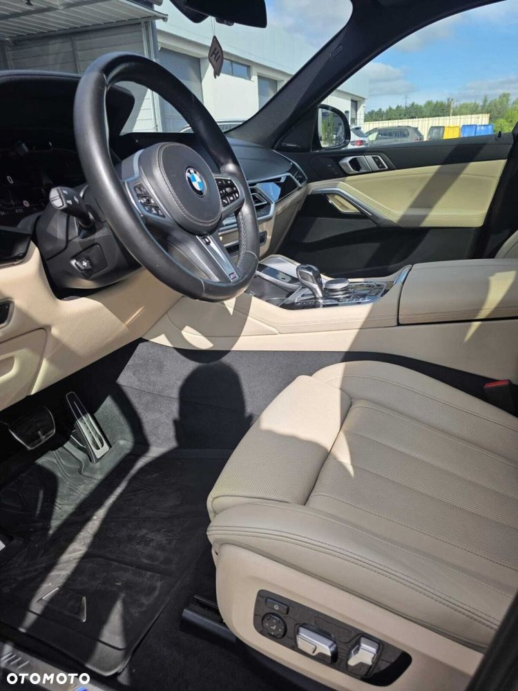 BMW X6 xDrive40d mHEV - 15