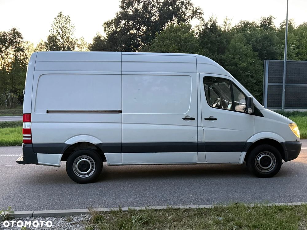 Mercedes-Benz 311 CDI - 9