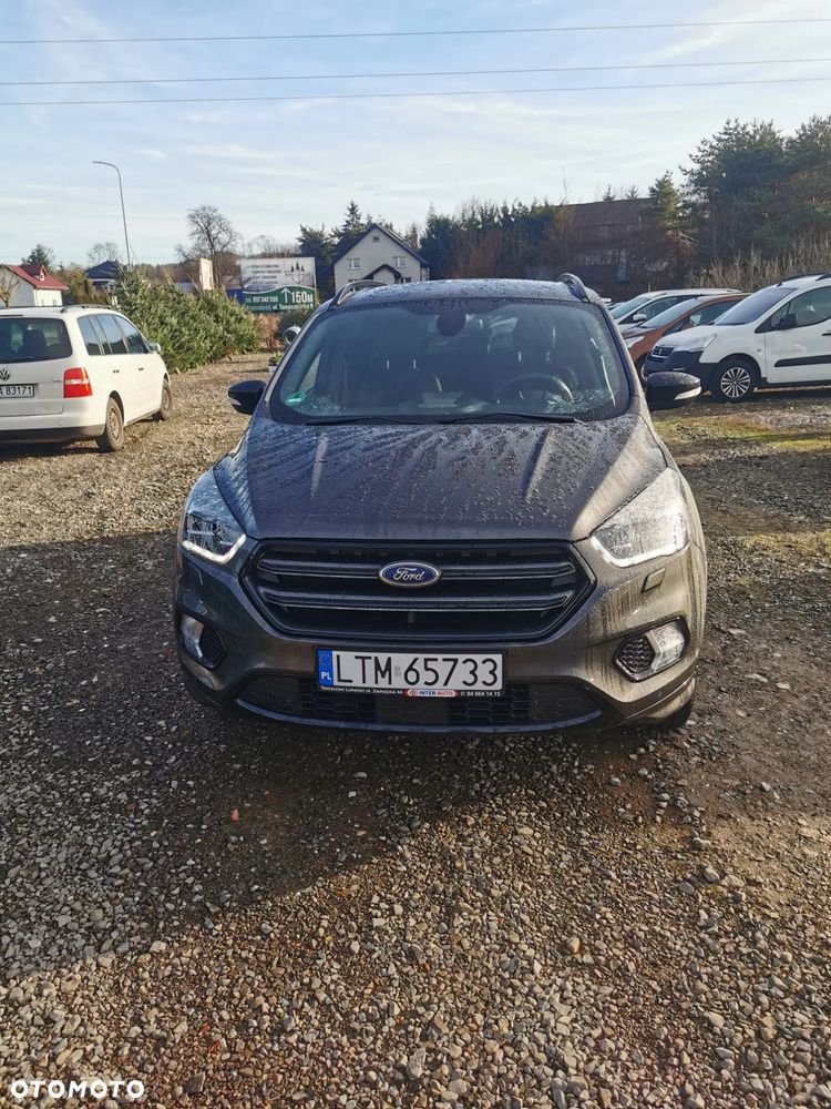Ford Kuga 1.5 EcoBoost 2x4 ST-Line - 1
