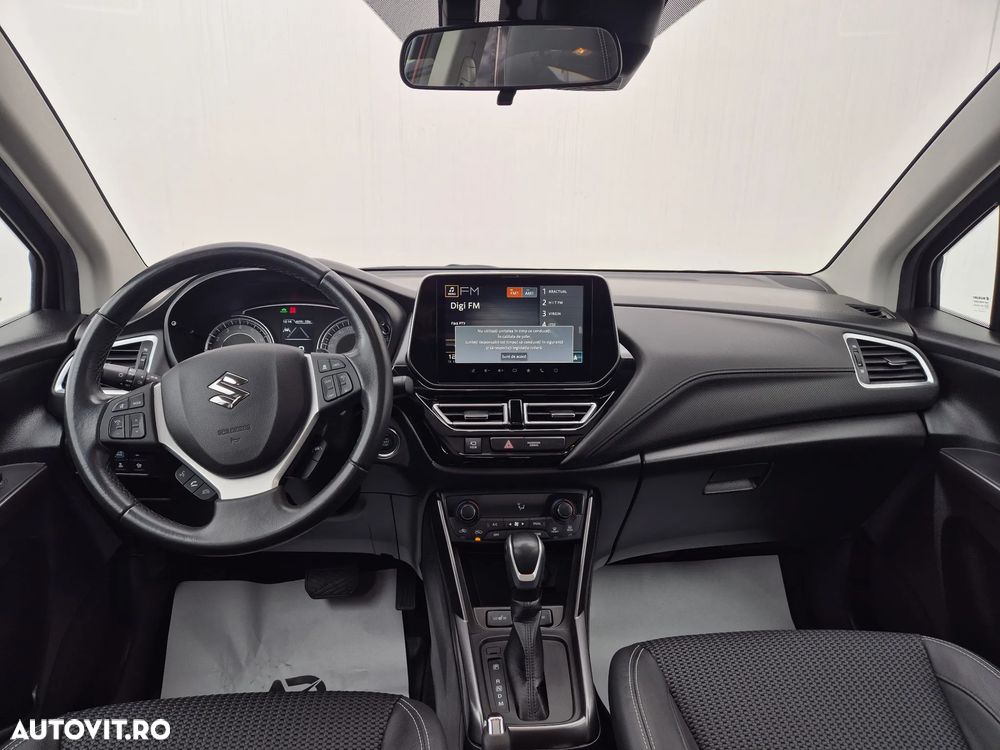 Suzuki S-Cross - 11