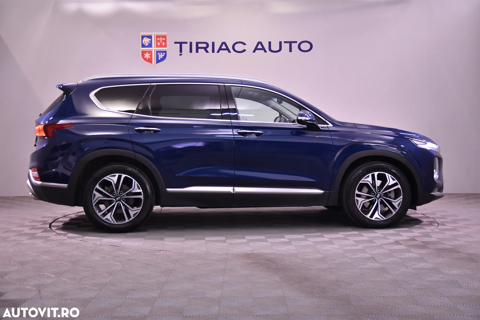 Hyundai Santa Fe - 6