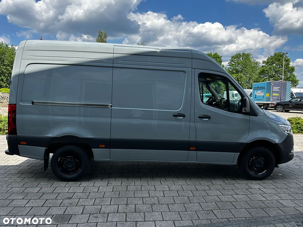 Mercedes-Benz Sprinter - 6