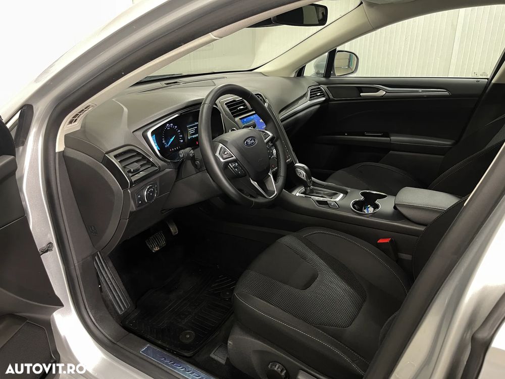 Ford Mondeo 2.0 HEV Titanium - 6