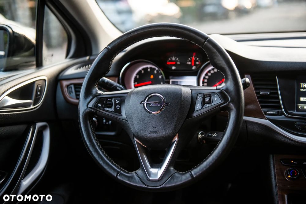 Opel Astra 1.4 Turbo Start/Stop 120 Jahre - 30