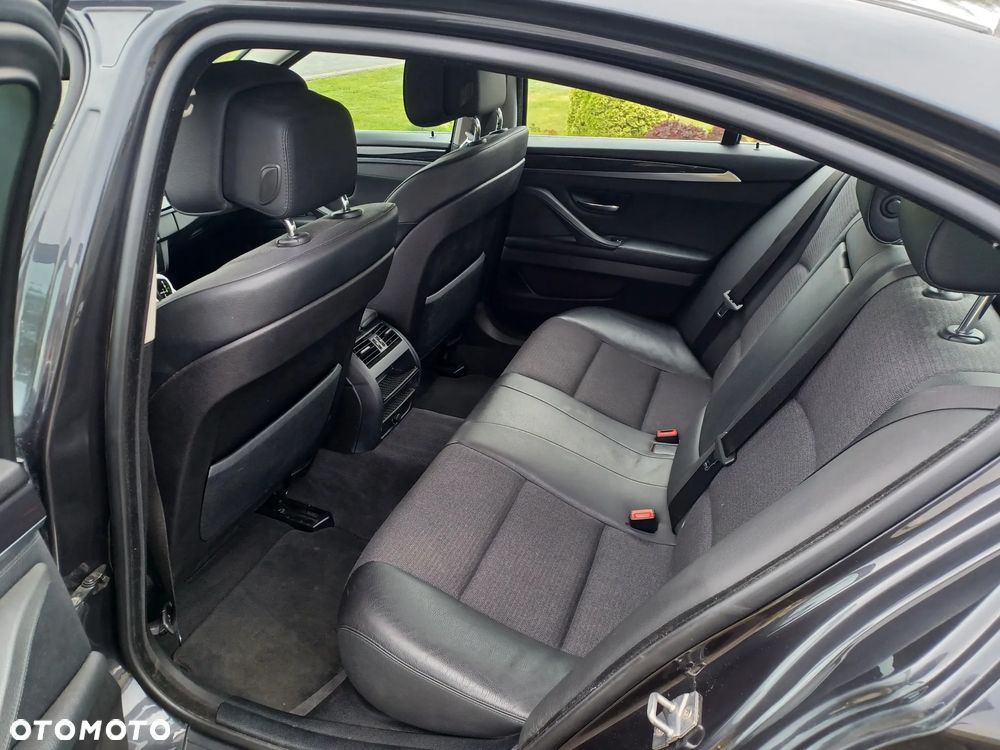 BMW Seria 5 520d - 17