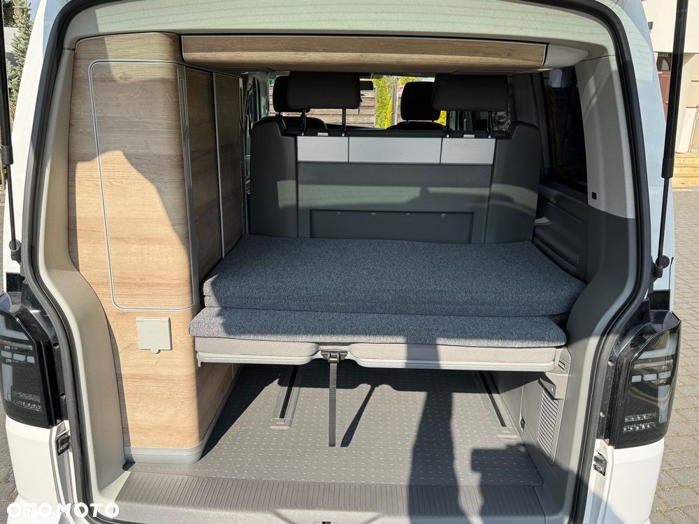 Volkswagen California - 12
