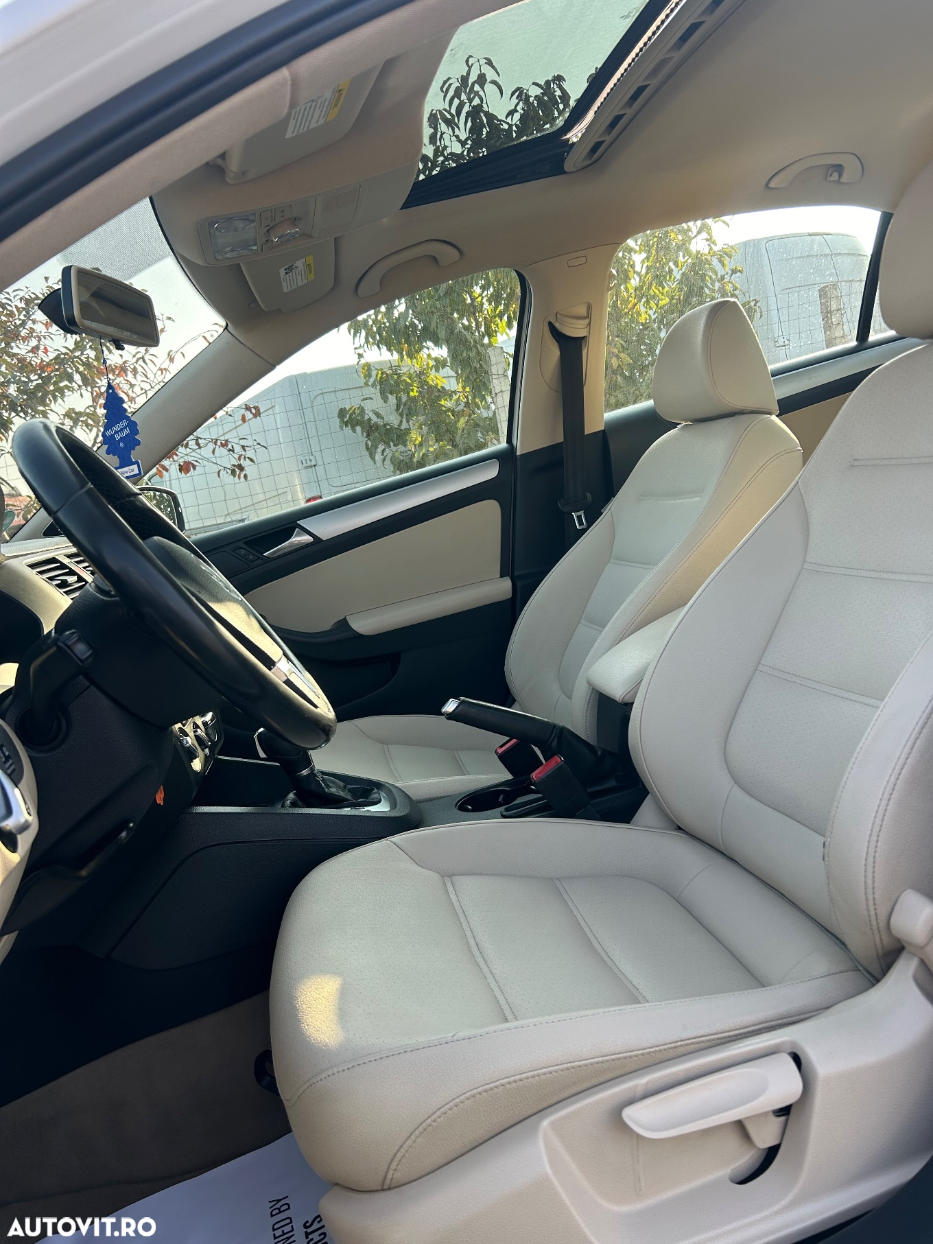 Volkswagen Jetta 2.0 TDI CR DPF DSG Highline - 11